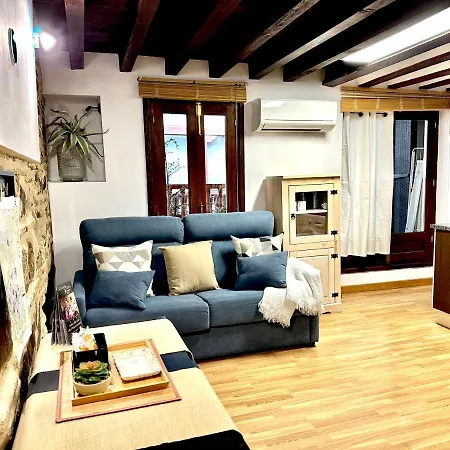 Apart. Entrepatios 아파트